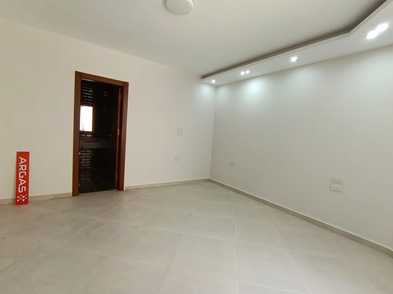 7 bedroom Office for rent in Zahraa El Maadi , Maadi - Image 3