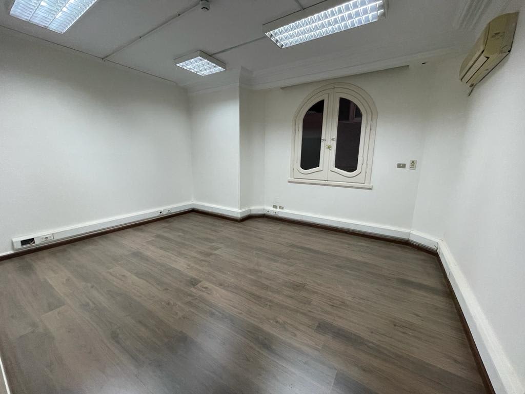 8 bedroom Office for rent in Degla , Maadi - Image 10