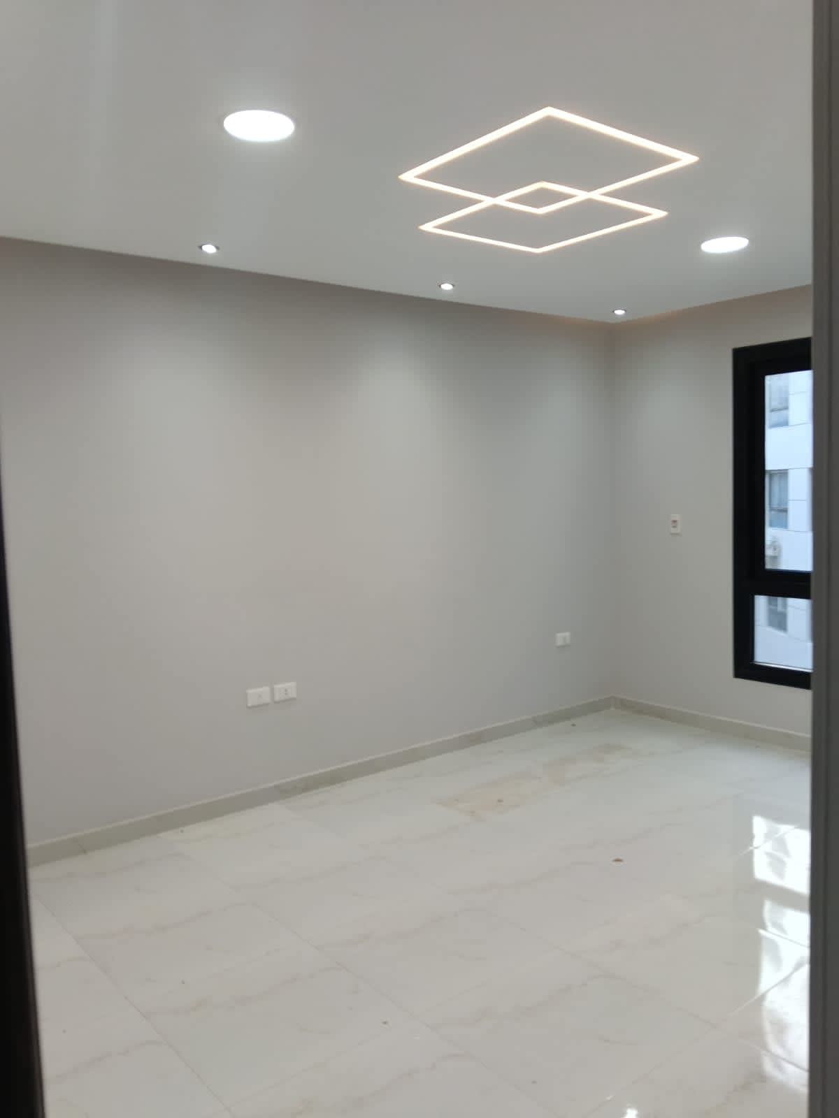 3 bedroom Office for rent in Zahraa El Maadi , Maadi - Image 3