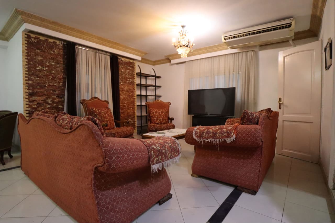 3 bedroom Apartment for rent in Degla