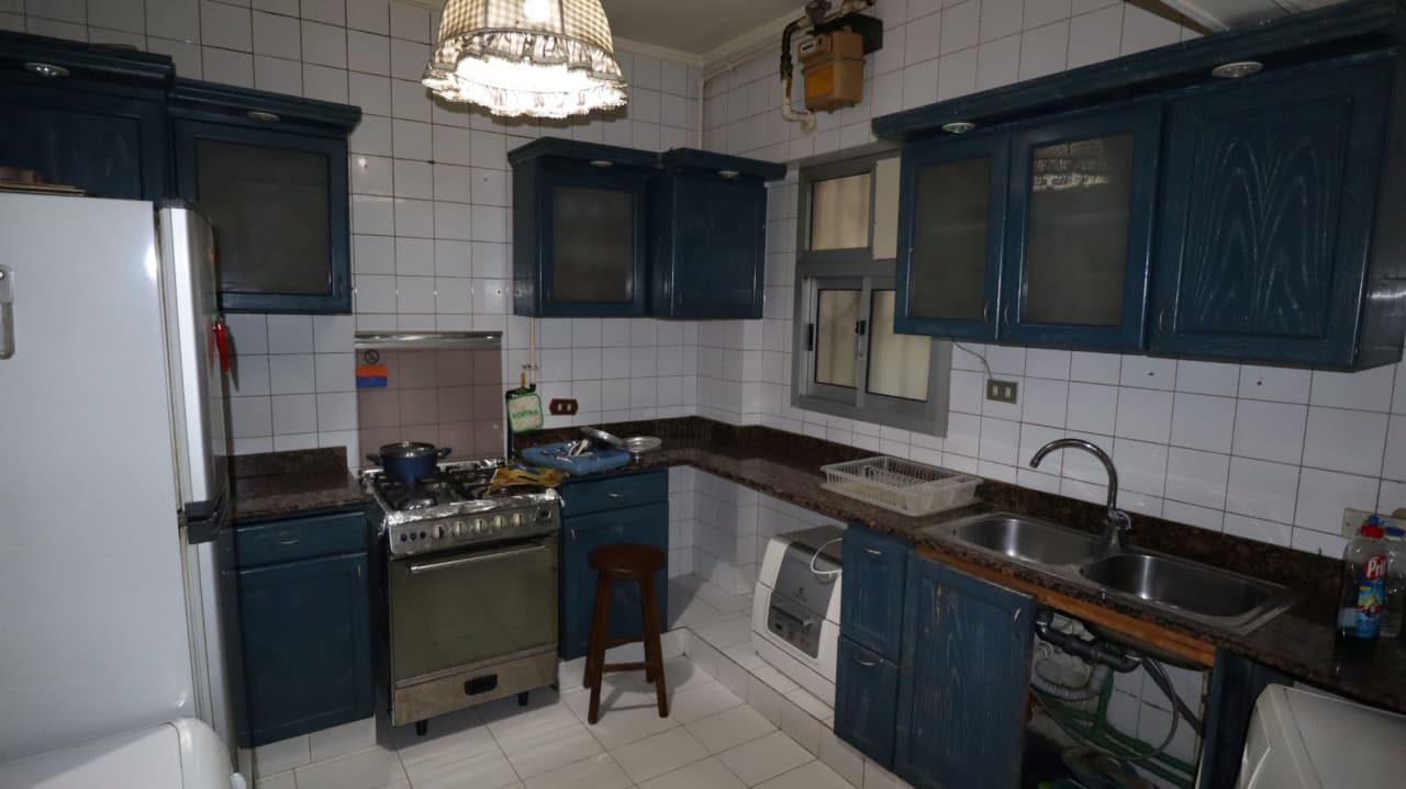 2 bedroom Apartment for rent in Degla , Cairo - Image 4