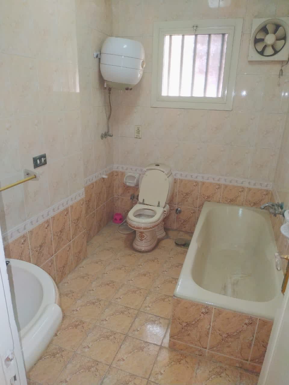 4 bedroom Apartment for sale in Cornish , Cairo - Image 9