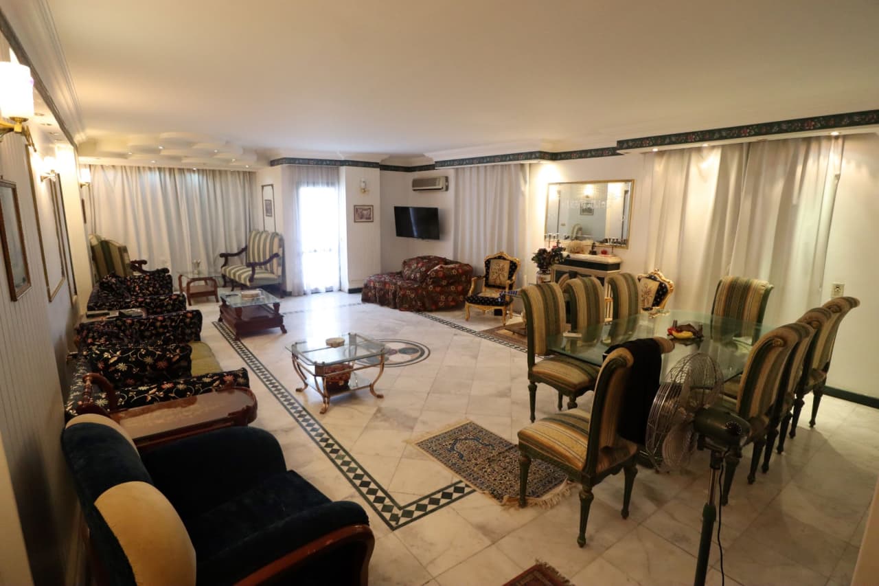 3 bedroom Apartment for rent in Degla