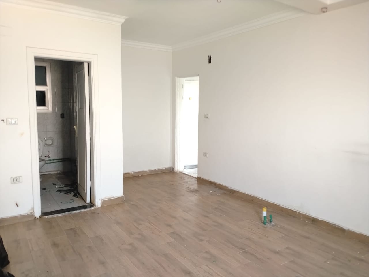 2 bedroom Office for rent in Sarayat , Maadi - Image 2