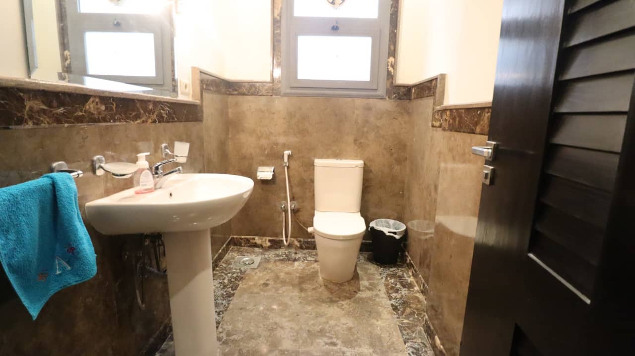 5 bedroom Ground Floor for rent in Degla , Maadi - Image 15