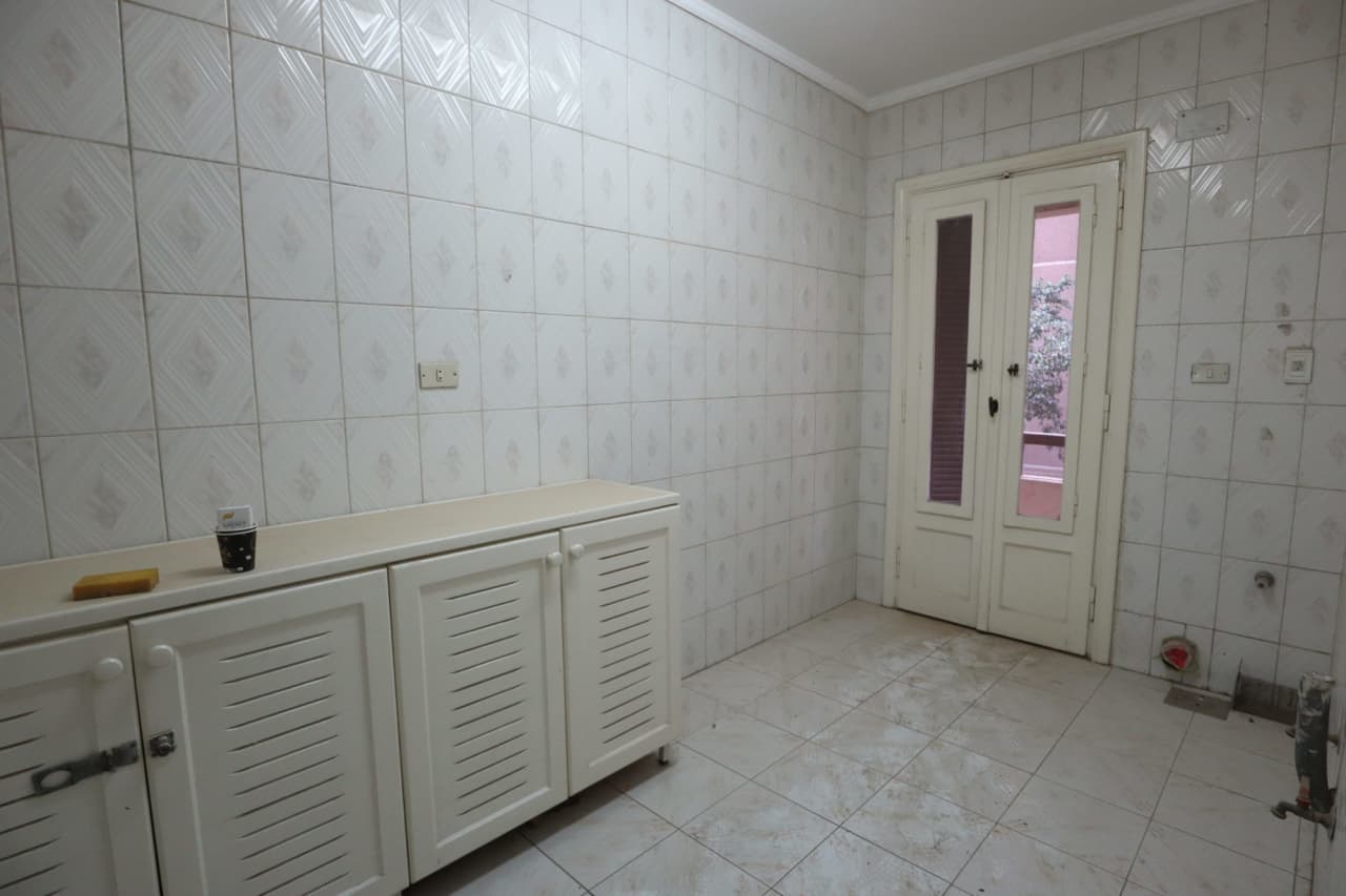 4 bedroom Office for rent in Degla , Maadi - Image 7