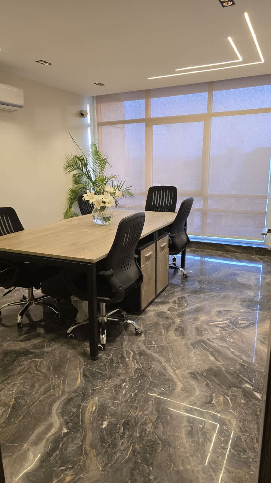 Office for rent in Ring Road