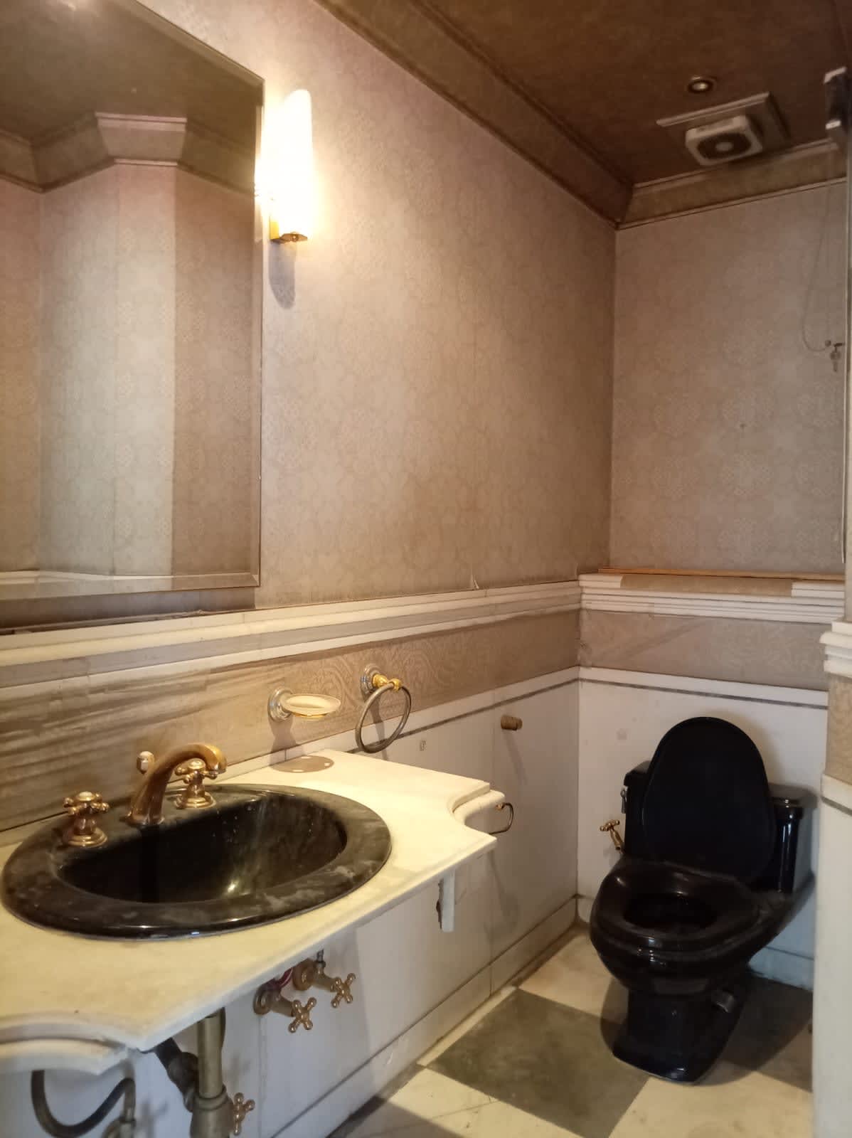 8 bedroom Office for rent in Maadi Corniche , Maadi - Image 19
