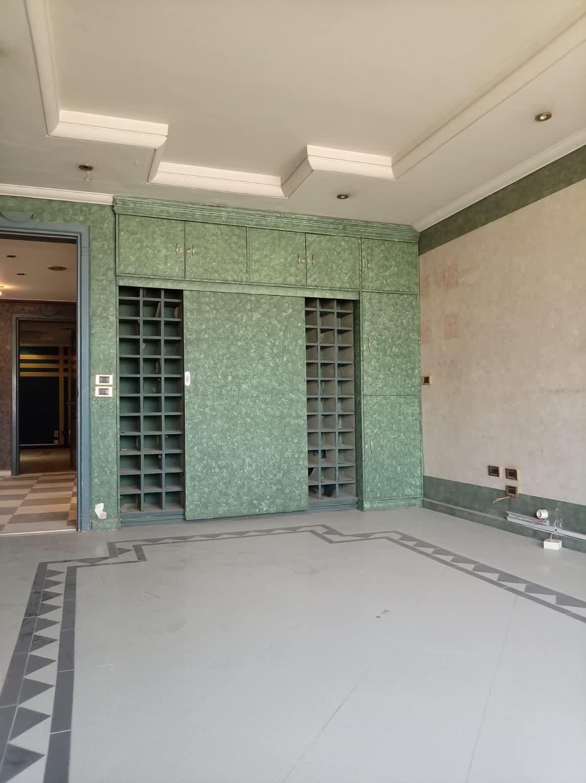 8 bedroom Office for rent in Maadi Corniche , Maadi - Image 9