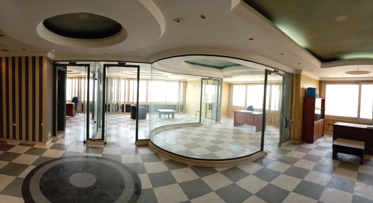 8 bedroom Office for rent