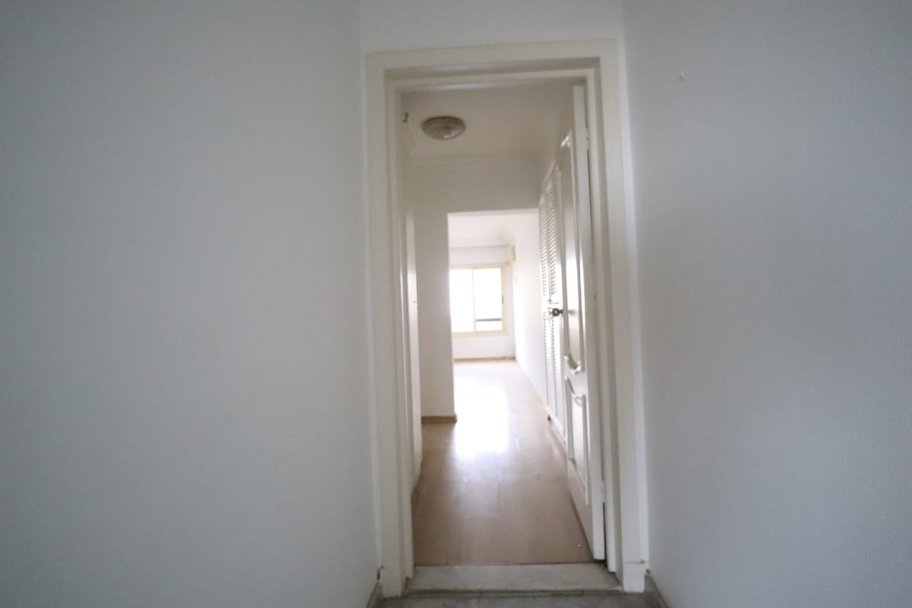 4 bedroom Apartment for sale in Sarayat , Cairo - Image 5