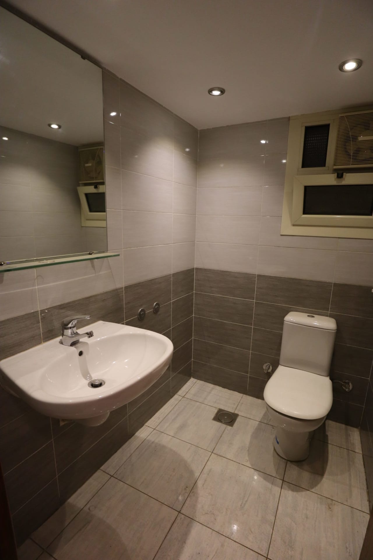 3 bedroom Office for rent in Sarayat , Cairo - Image 3