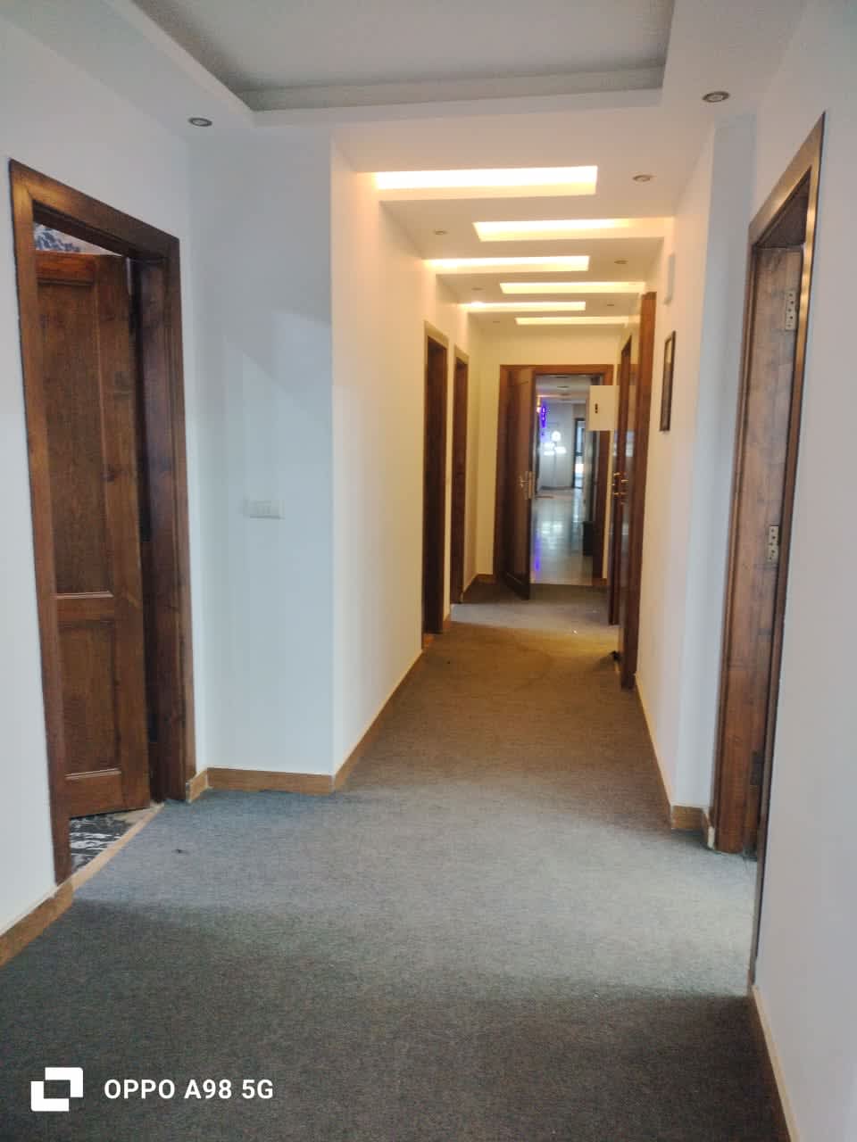 3 bedroom Office for rent