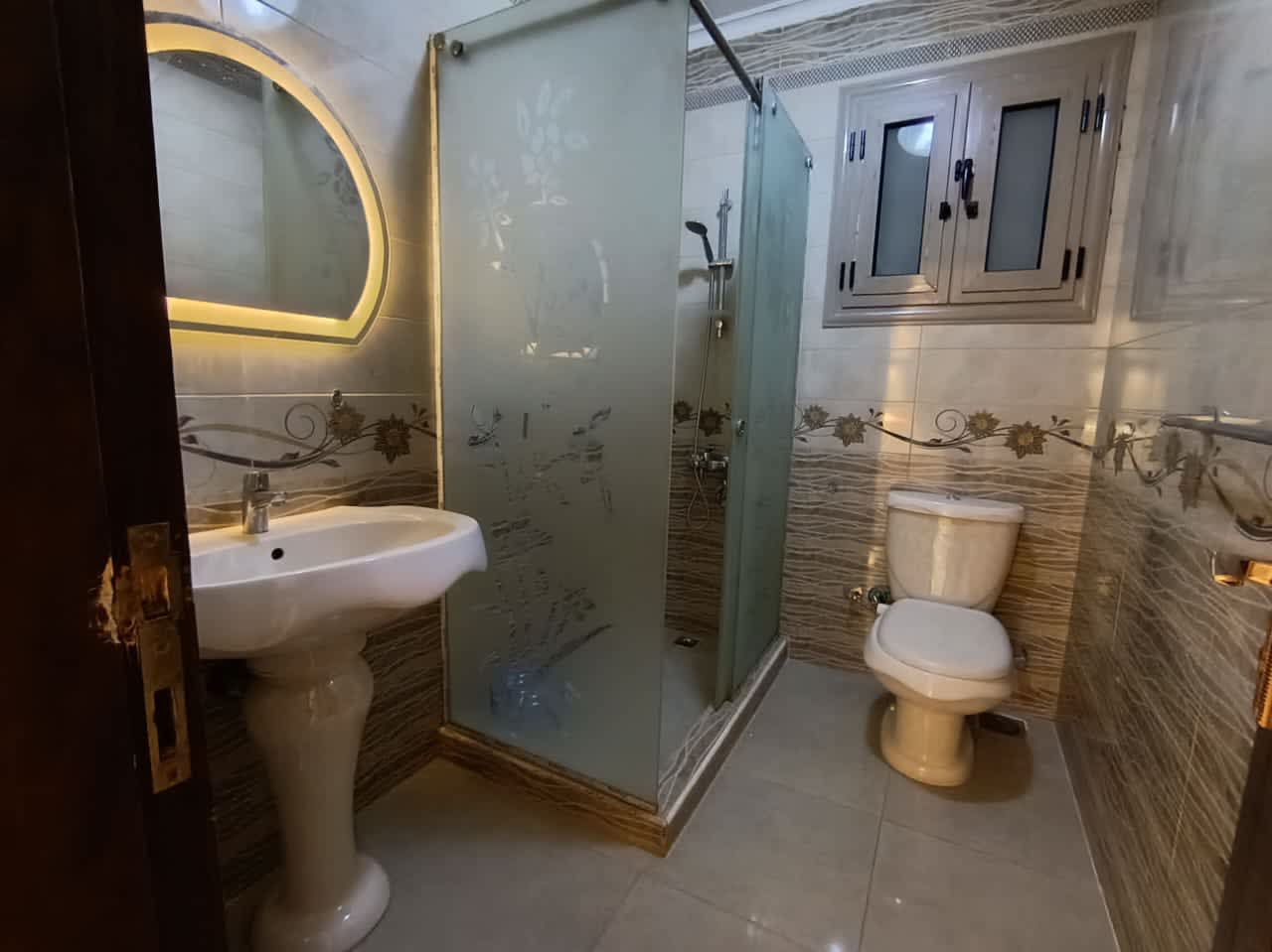 3 bedroom Office for rent in Zahraa El Maadi , Zahraa El Maadi - Image 9