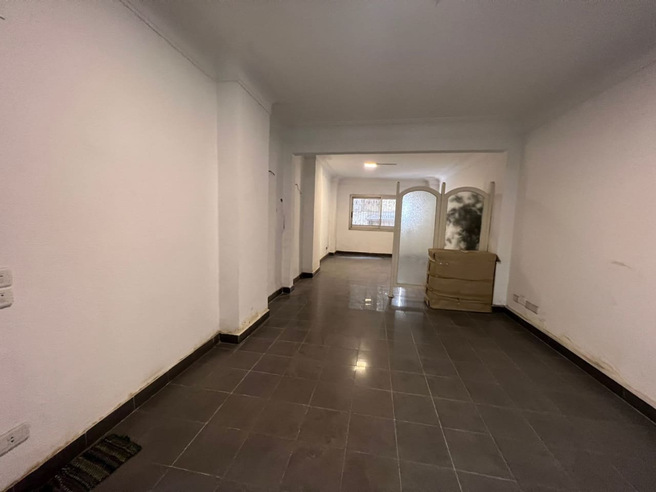 2 bedroom Office for rent in Northern Zamalek , Northern Zamalek - Image 5