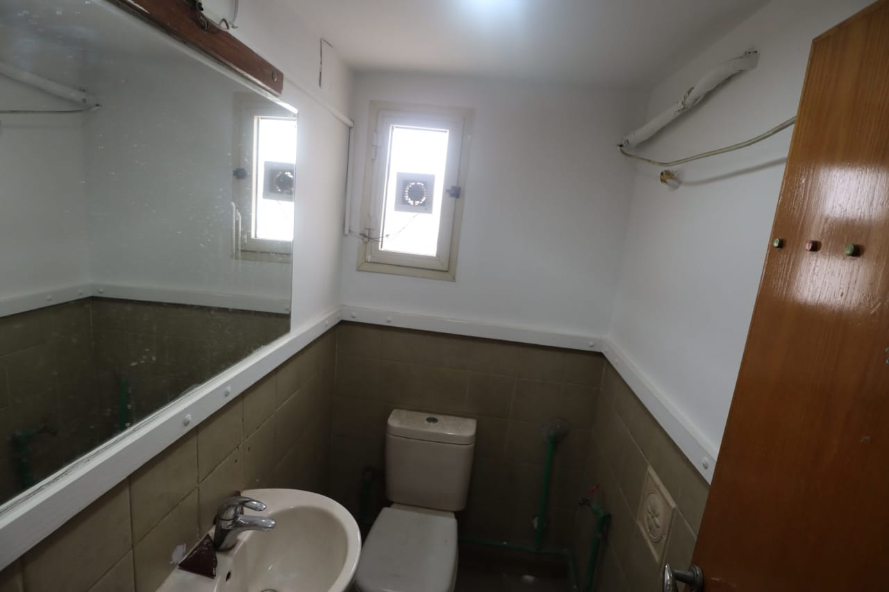 6 bedroom Office for rent in Zamalek , Cairo - Image 10