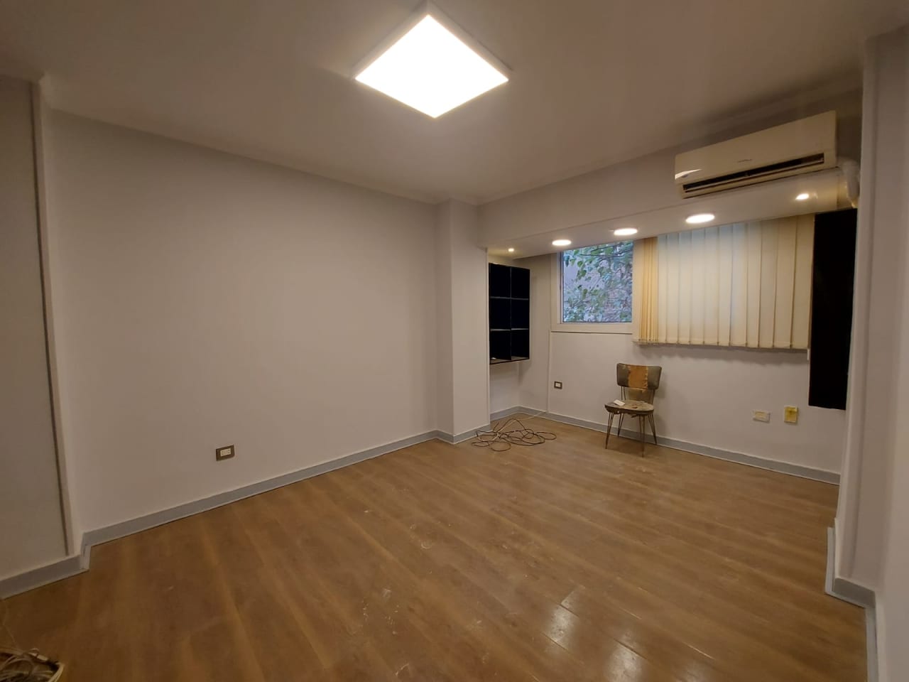 Office for rent in Northern Zamalek , Northern Zamalek - Image 2