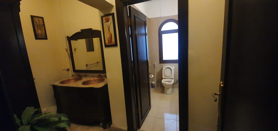 10 bedroom Villa for sale in Sarayat , Cairo - Image 17