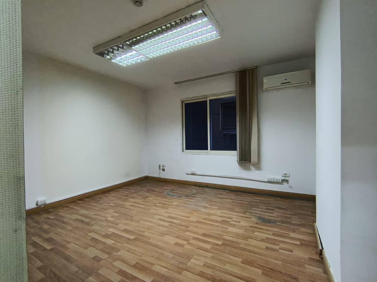 15 bedroom Office for rent in Degla , Maadi - Image 9
