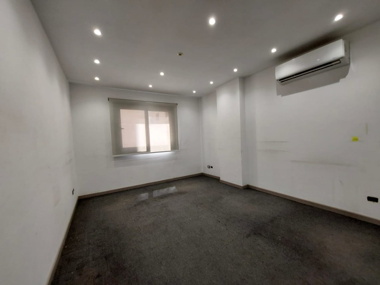 12 bedroom Office for rent in Zahraa El Maadi , Maadi - Image 2