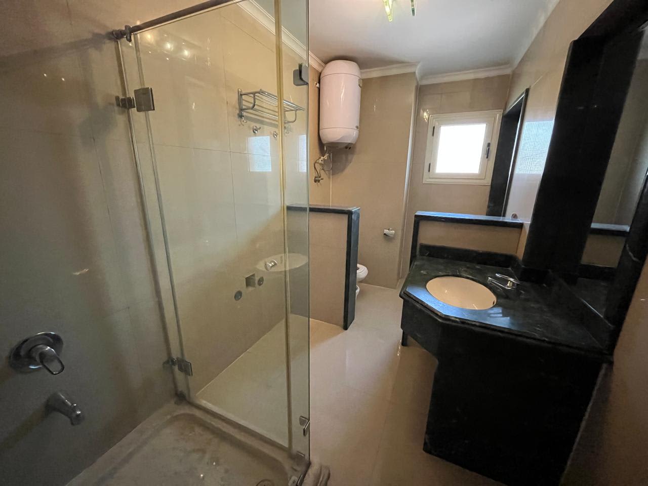 2 bedroom Apartment for rent in Sarayat , Cairo - Image 8