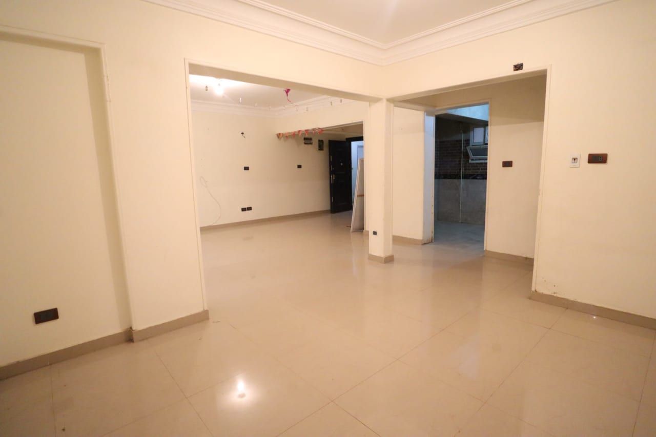 2 bedroom Apartment for sale in Degla , Cairo - Image 8