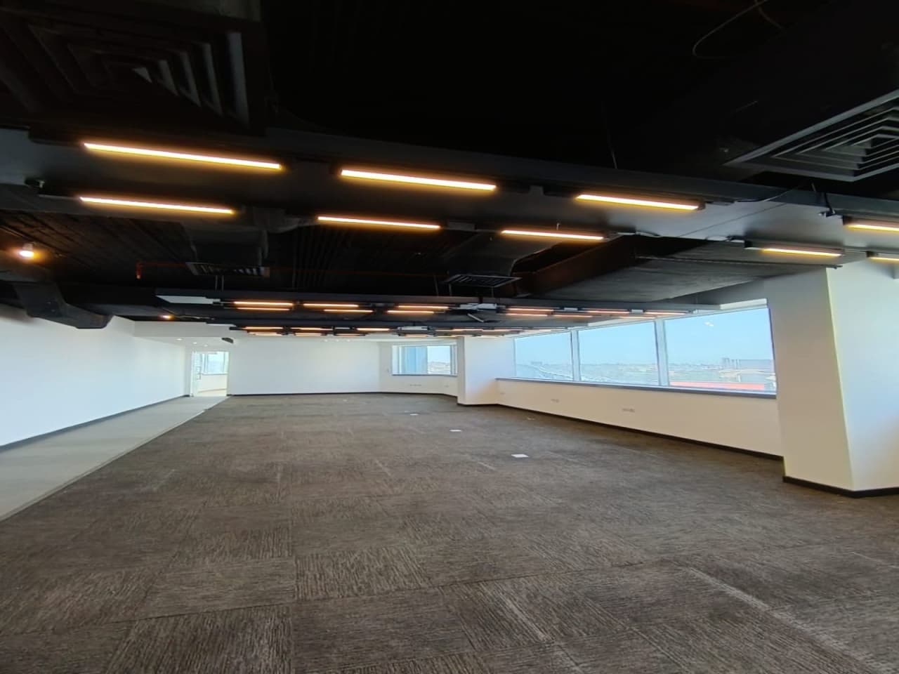8 bedroom Full Floor for rent in Fifth Settlement , Fifth Settlement - Image 2