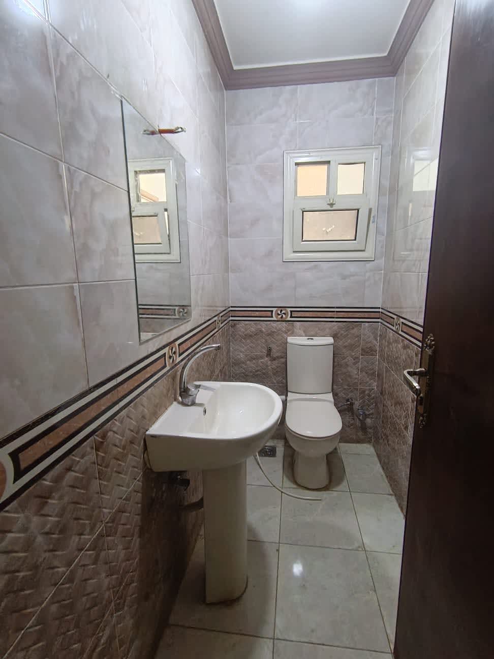 5 bedroom Office for rent in New Maadi , Cairo - Image 11