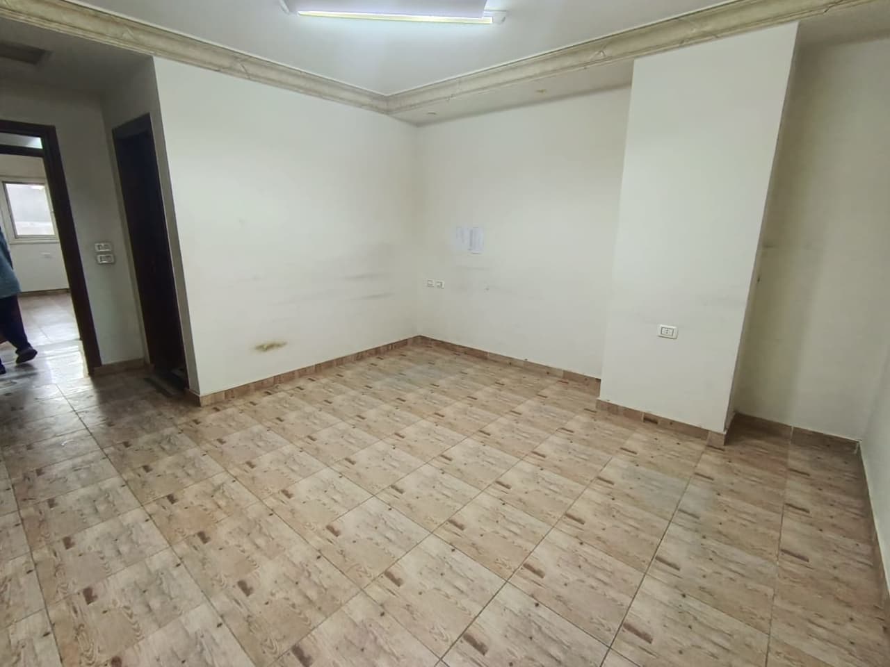 5 bedroom Office for rent in New Maadi , Cairo - Image 4