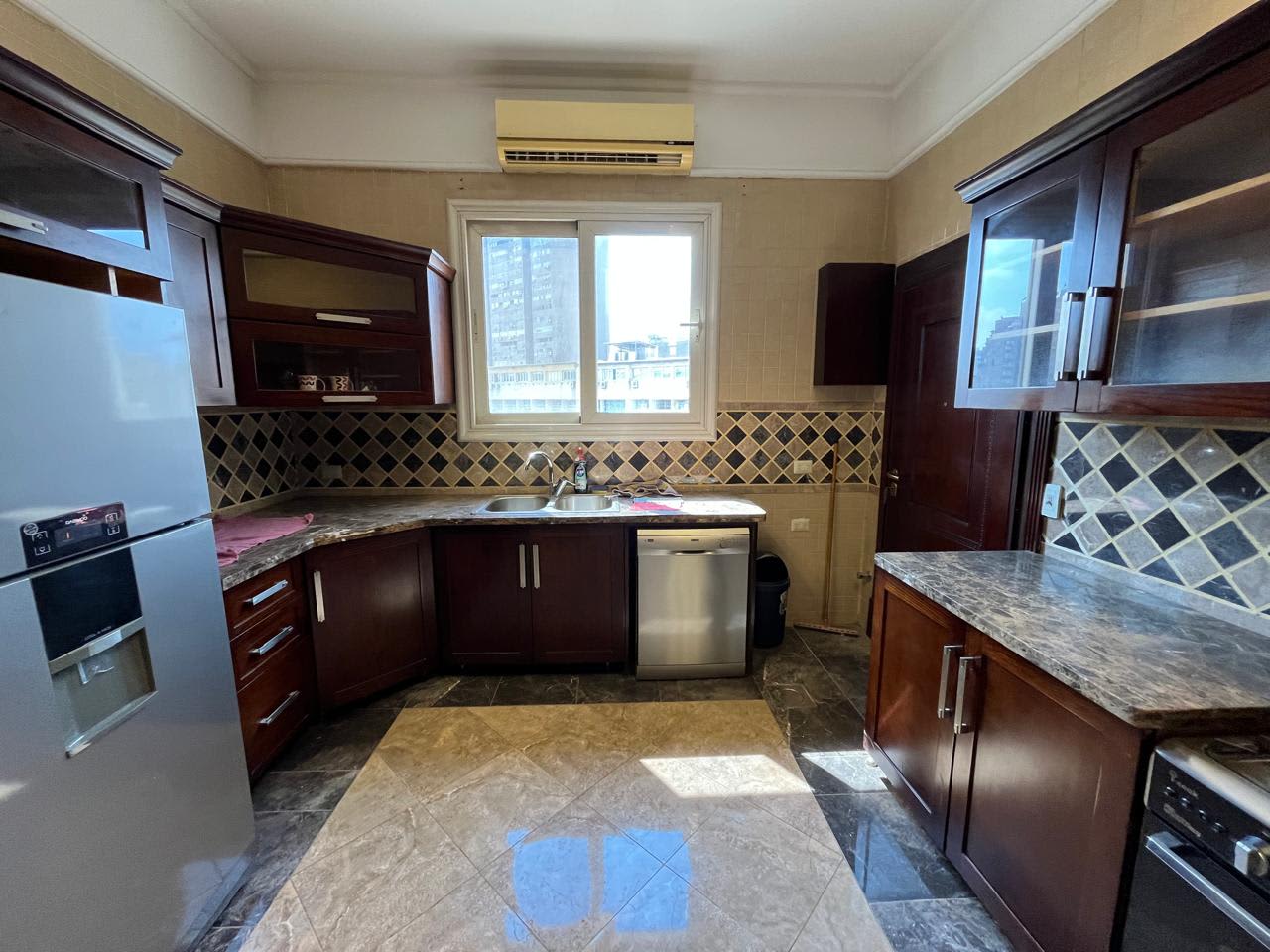 5 bedroom Penthouse for rent in Zamalek , Cairo - Image 4