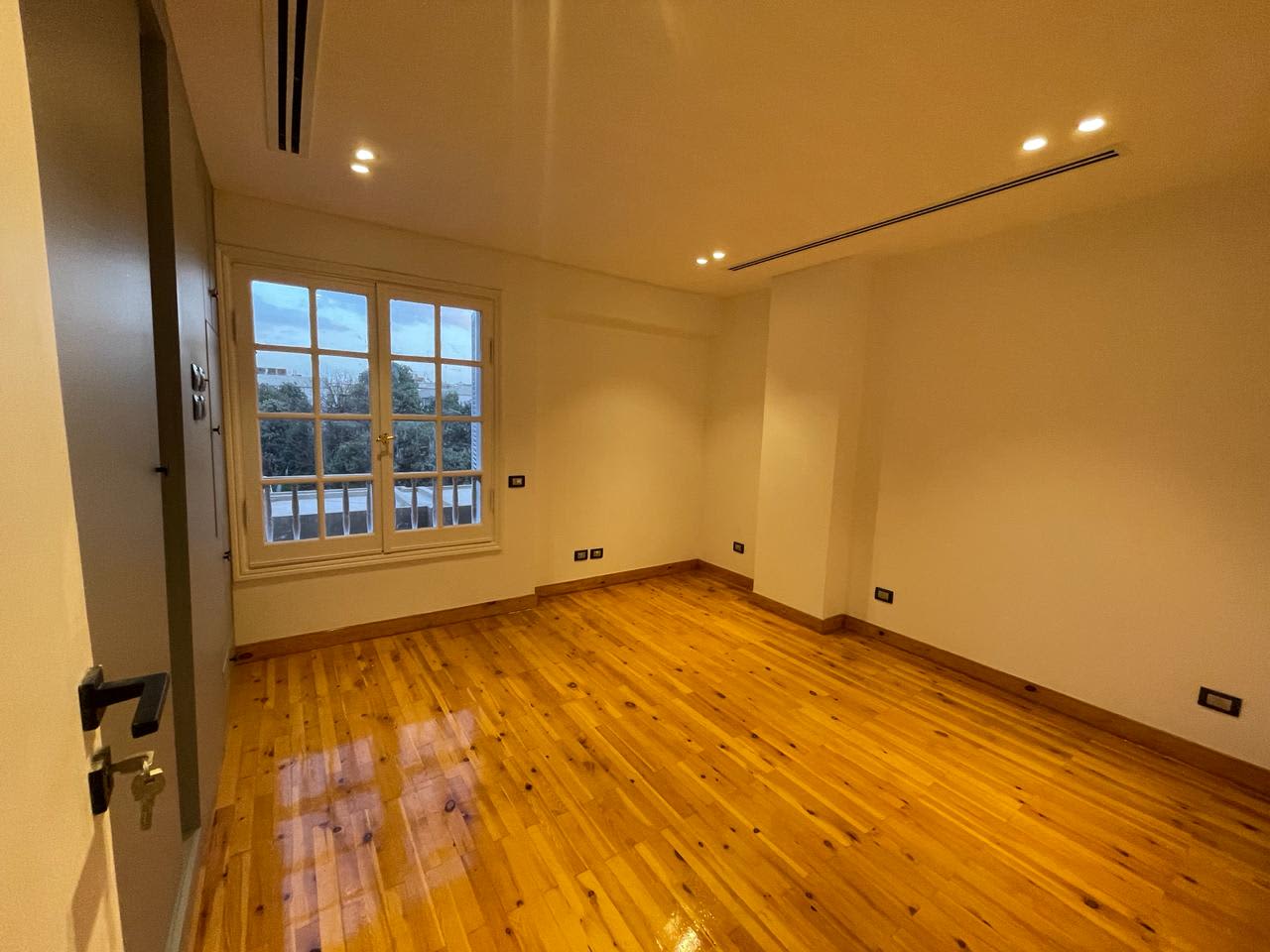 4 bedroom Apartment for rent in Sarayat , Sarayat - Image 3