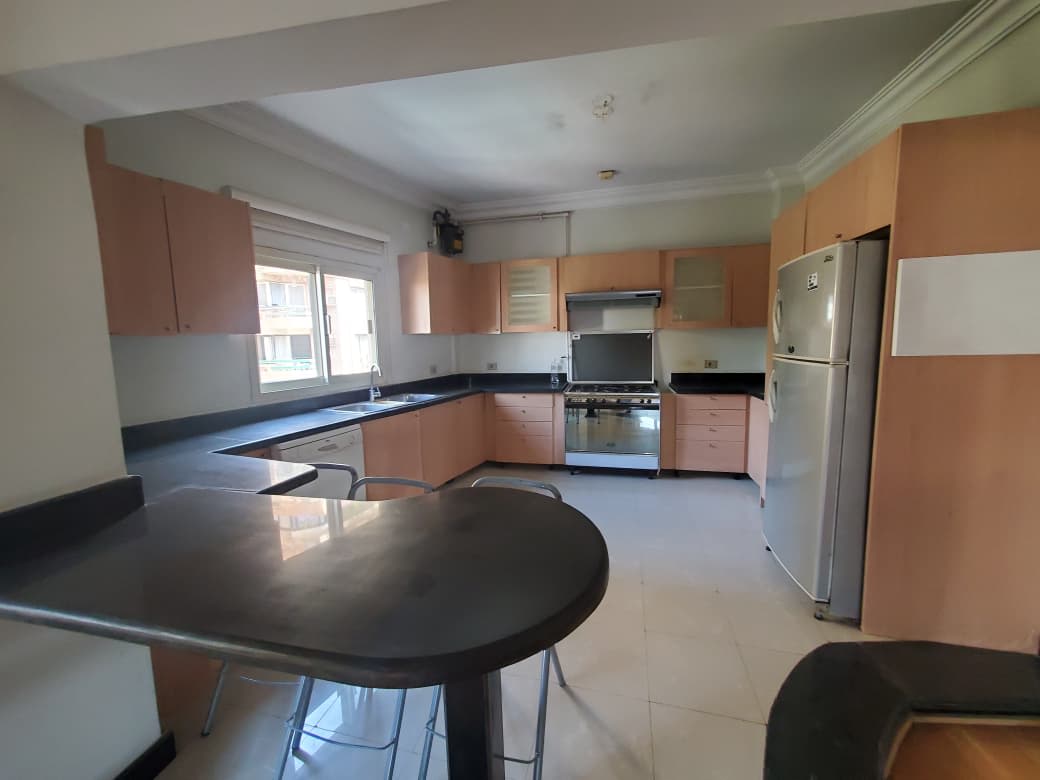 3 bedroom Apartment for rent in Degla , Cairo - Image 3