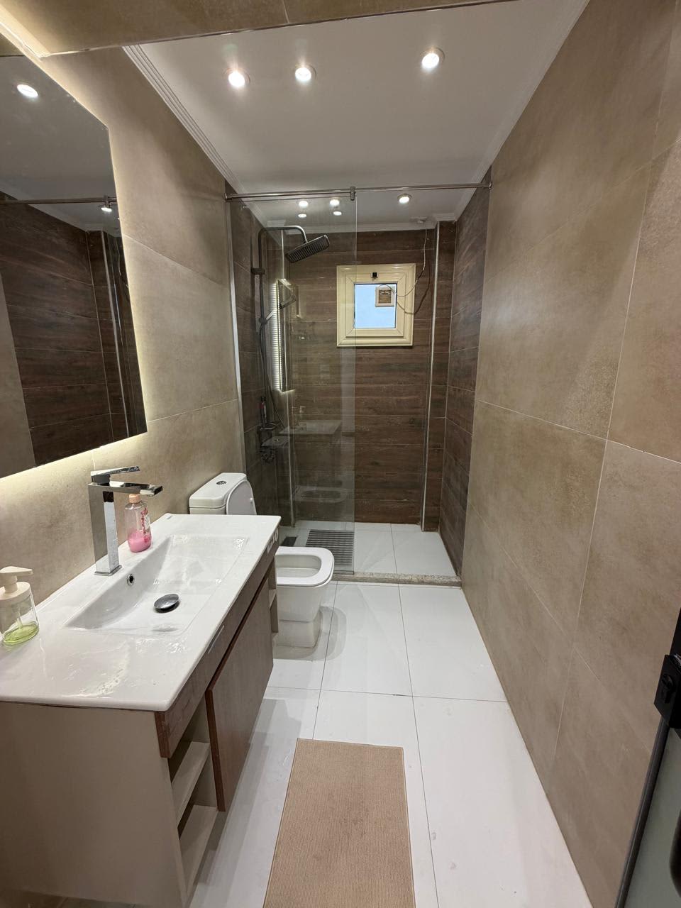 2 bedroom Apartment for rent in Northern Zamalek , Northern Zamalek - Image 7
