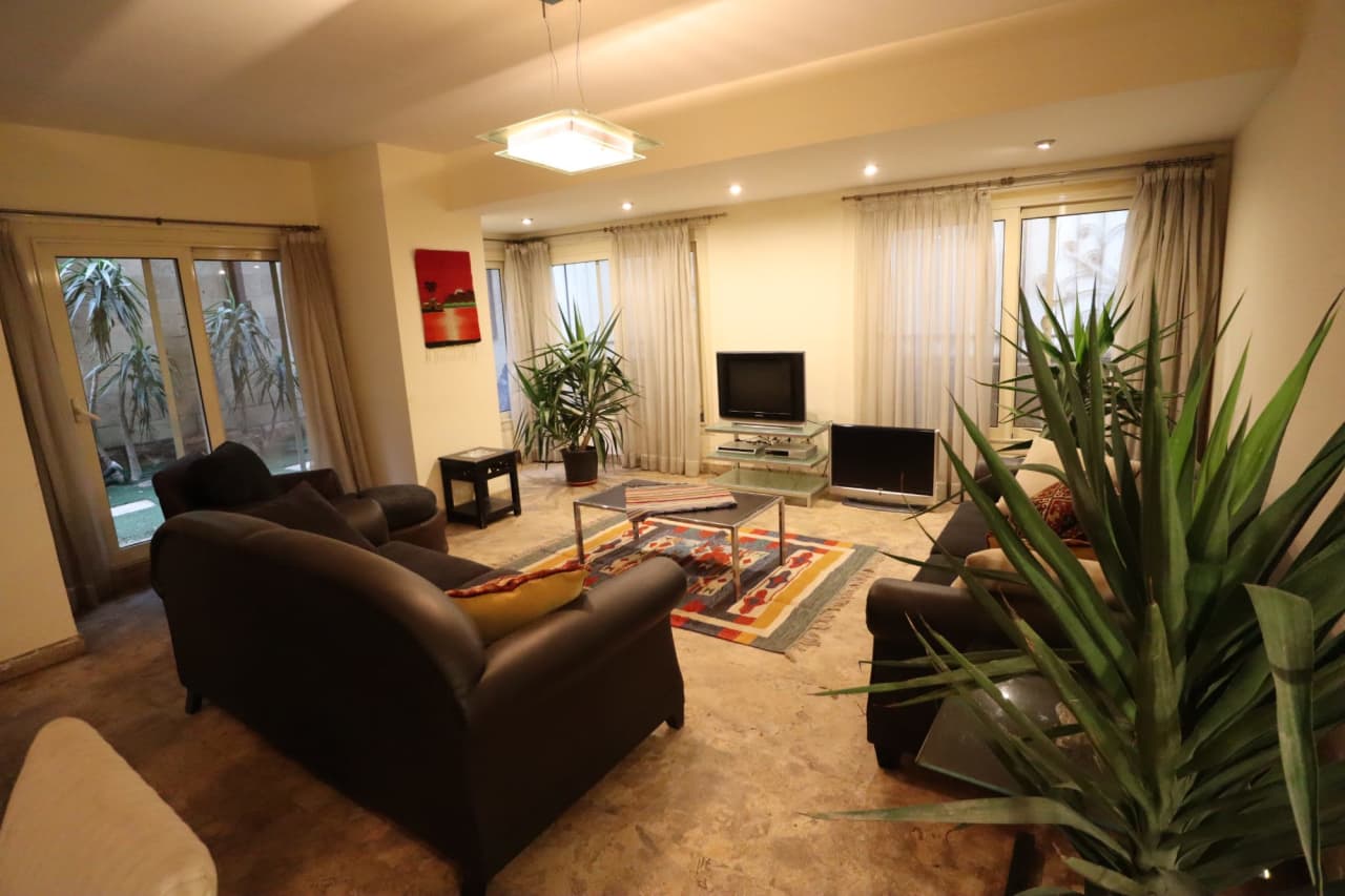 2 bedroom Apartment for sale in Sarayat , Maadi