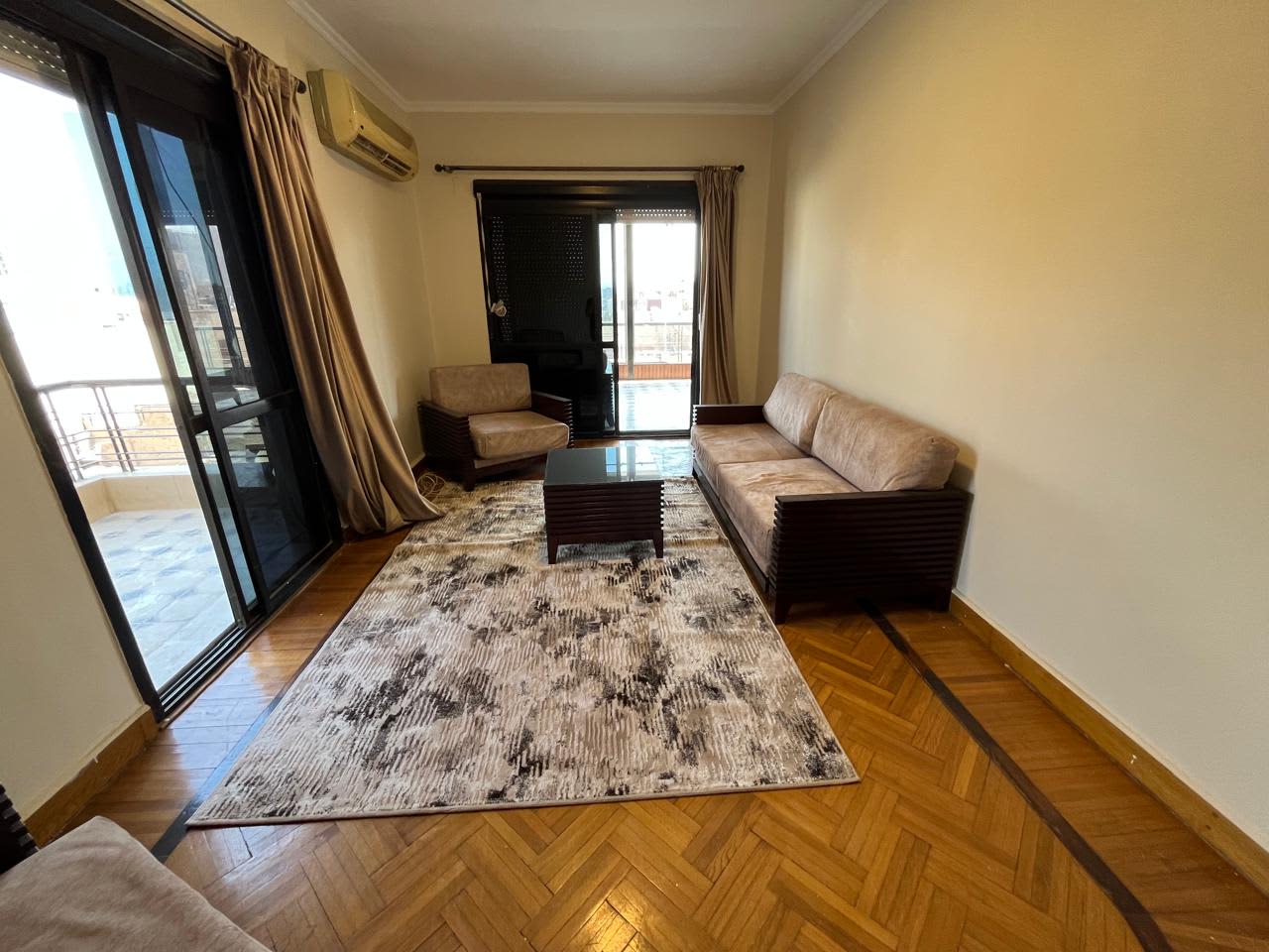 5 bedroom Penthouse for rent in Northern Zamalek , Northern Zamalek - Image 5