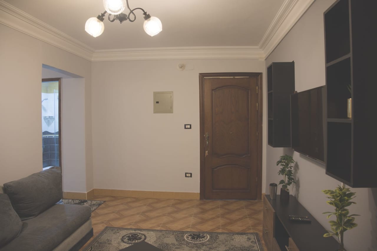 2 bedroom Apartment for rent in Zamalek , Cairo - Image 2