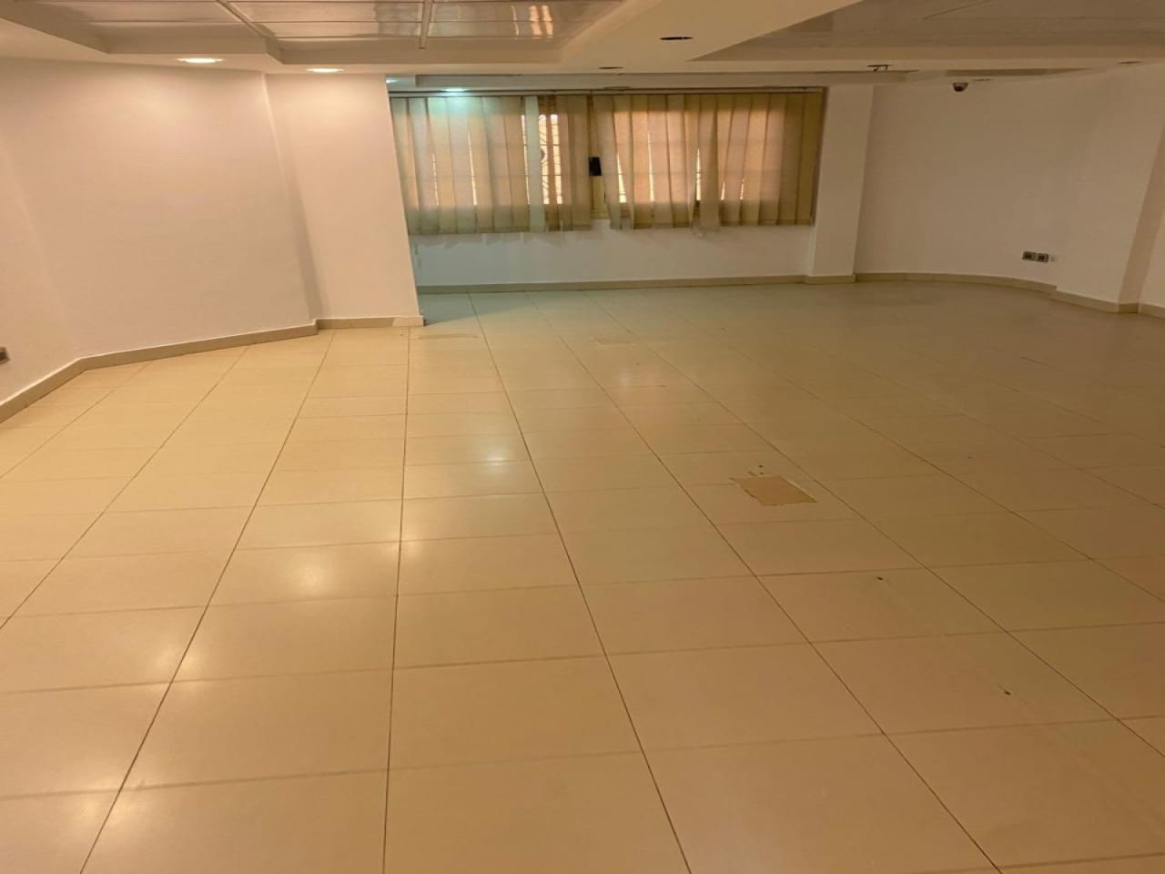 4 bedroom Office for rent in New Cairo , Cairo - Image 4