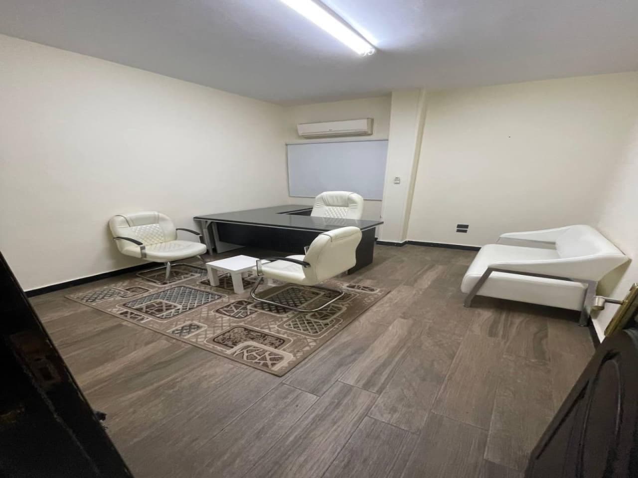 3 bedroom Office for rent in New Cairo , Cairo - Image 2