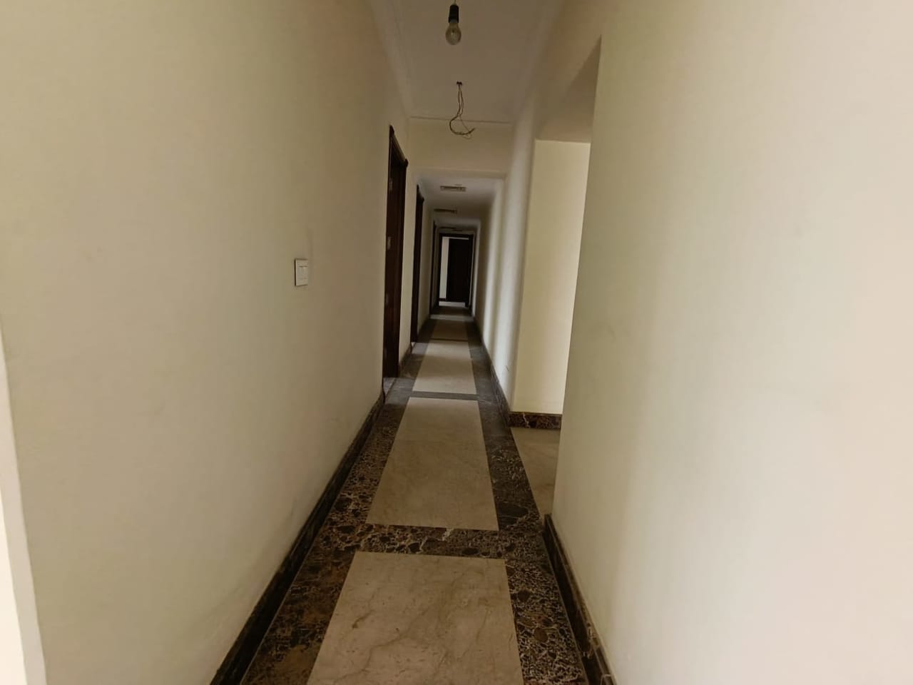 4 bedroom Office for rent in Maadi Corniche , Maadi - Image 7