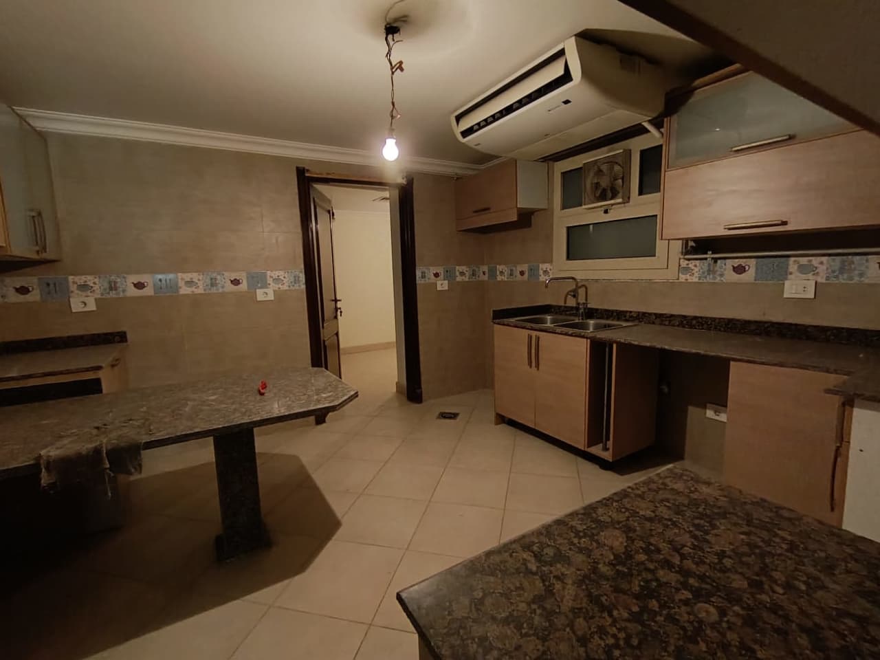 4 bedroom Office for rent in Maadi Corniche , Maadi - Image 8