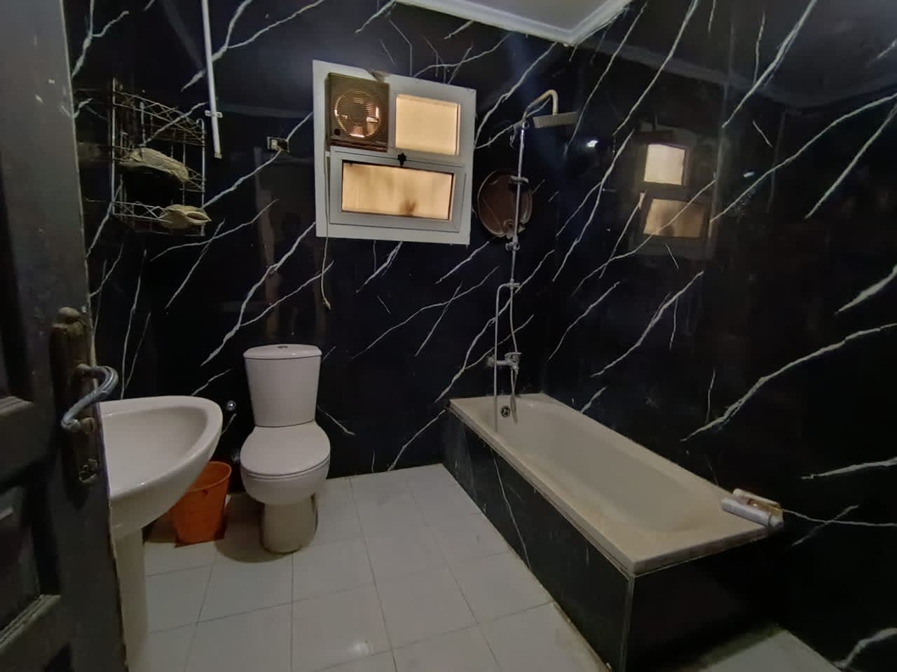 3 bedroom Office for rent in Zahraa El Maadi , Maadi - Image 9