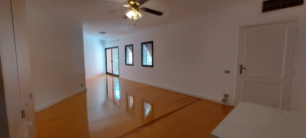 5 bedroom Villa for rent in Degla , Cairo - Image 9