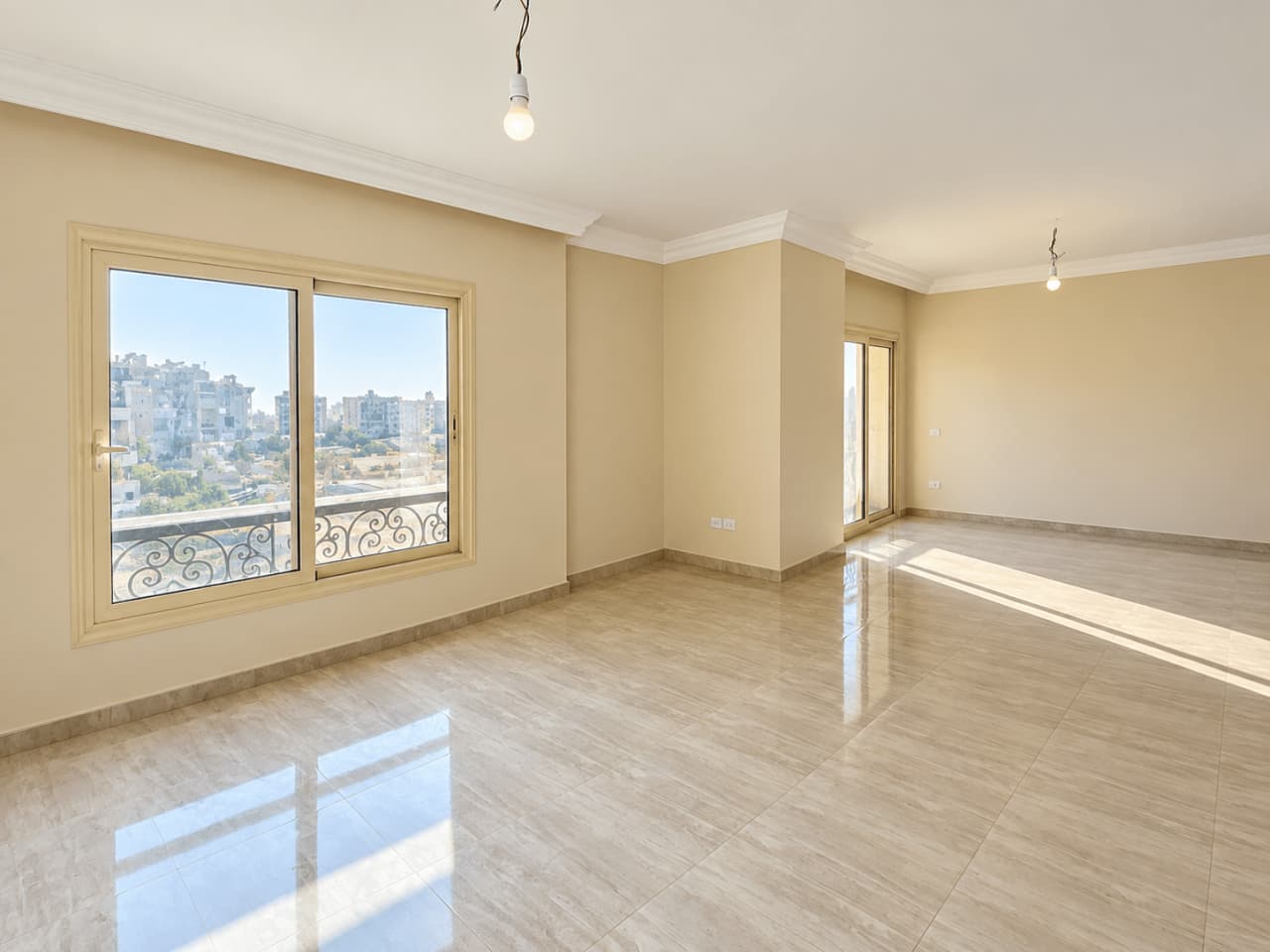 3 bedroom Office for rent in New Cairo , Cairo - Image 2