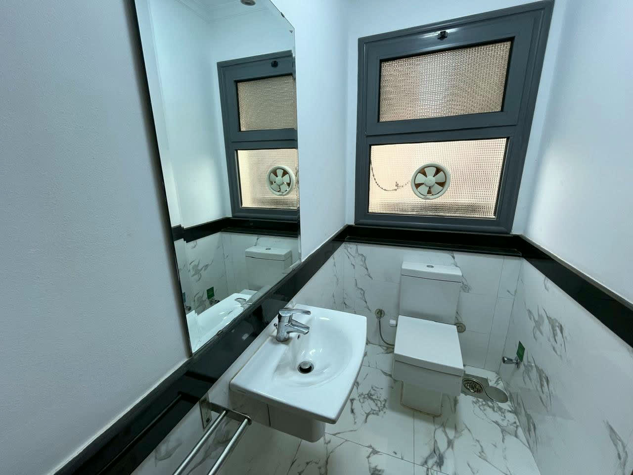 Spacious 5 BR Apartment in Maadi Apartment 300 sqm