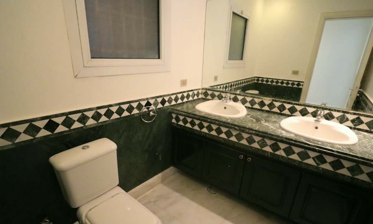 Elite Living: Modern Ground Floor Duplex with Private Pool – Sarayat Maadi.