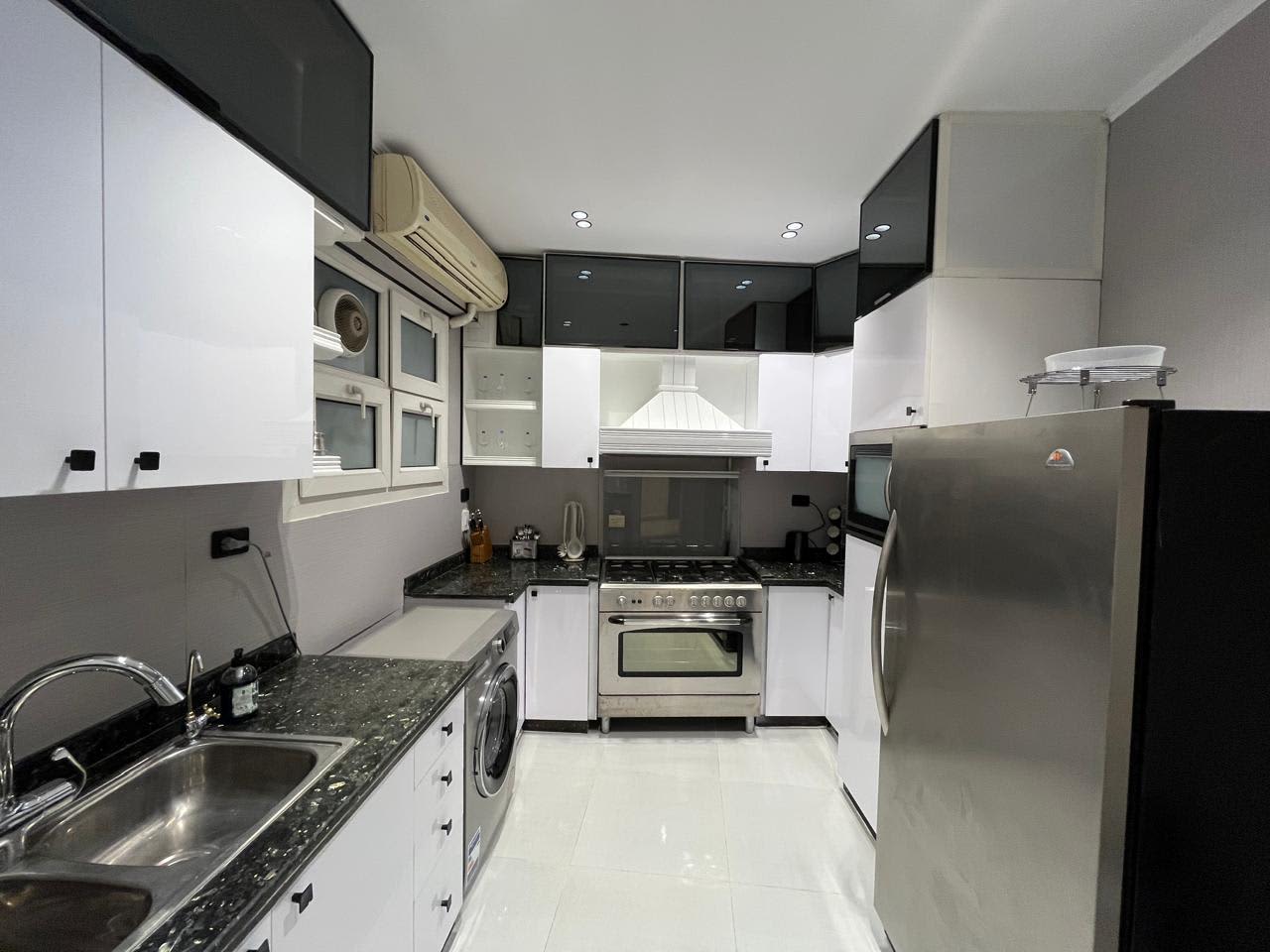 3 bedroom Apartment for rent in Zamalek , Cairo - Image 5