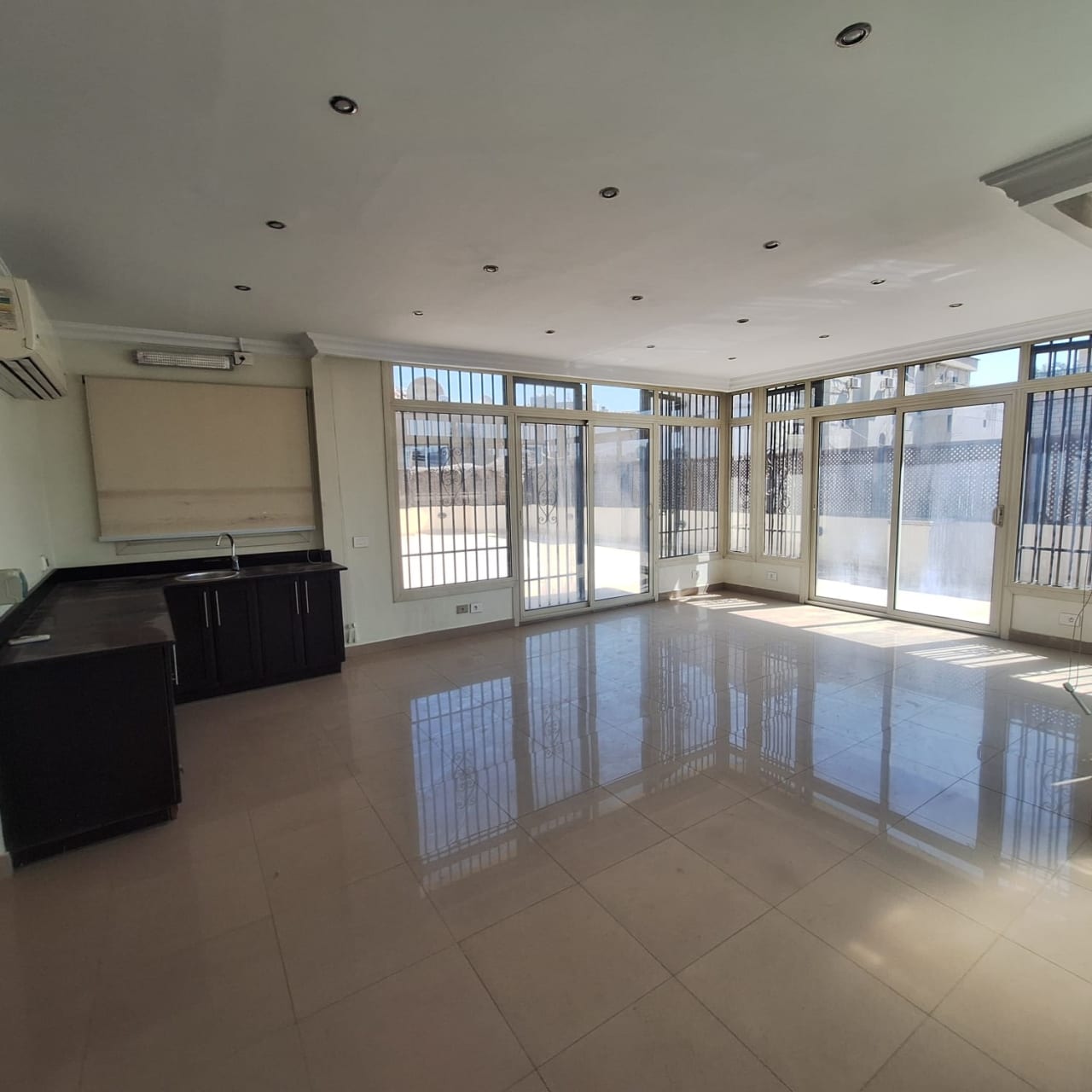 Penthouse for rent in Degla – photo 4 – 350 m² | T2378