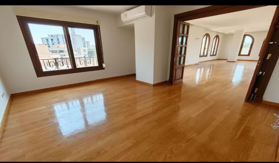 Penthouse for rent in Degla – photo 2 – 350 m² | 11187