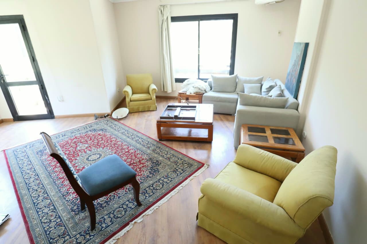 Apartment for rent in Degla – photo 2 – 200 m² | T135