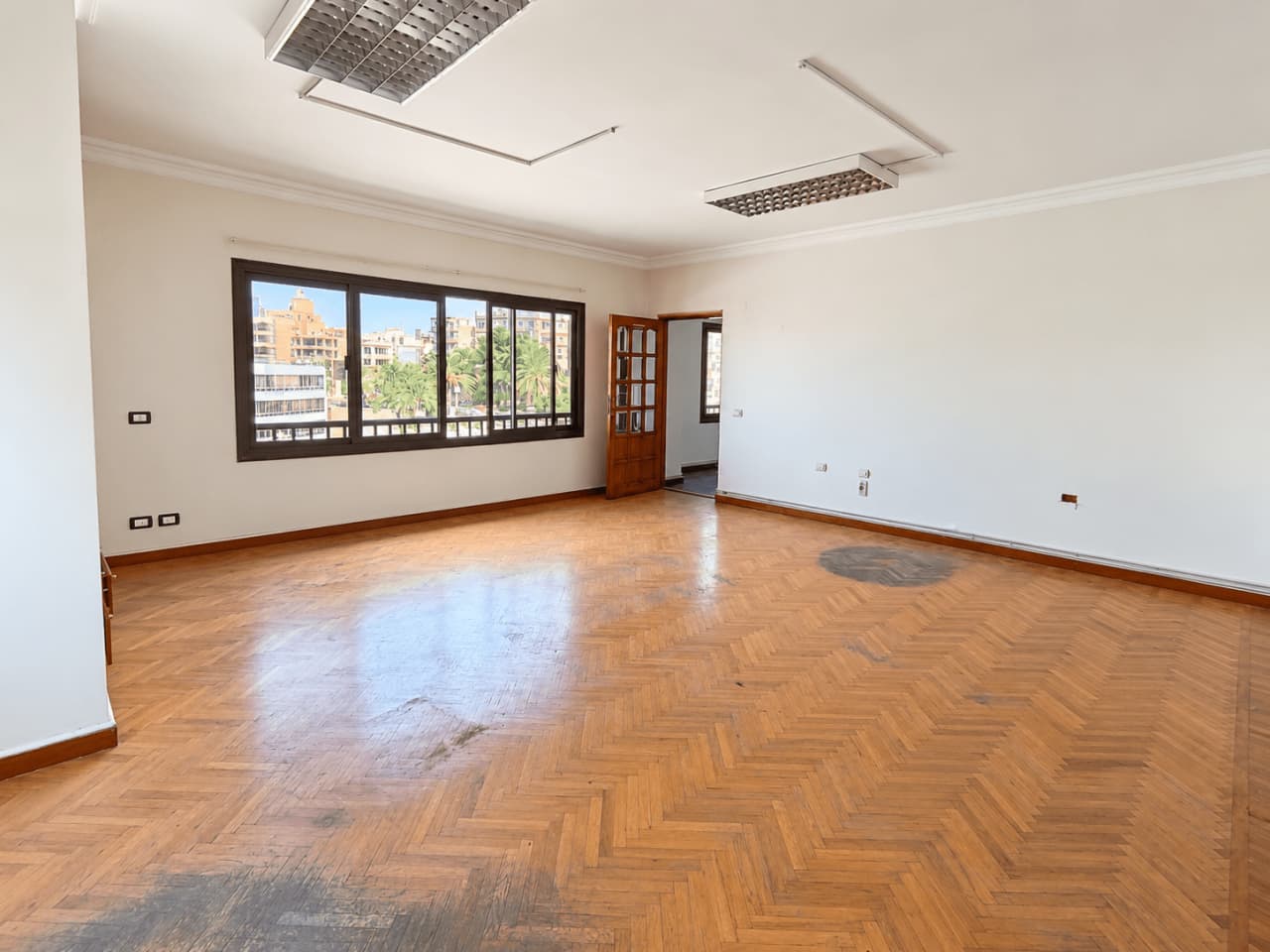 16-bedroom villa for rent in New Maadi – photo 1 – 900 m² | RE1669